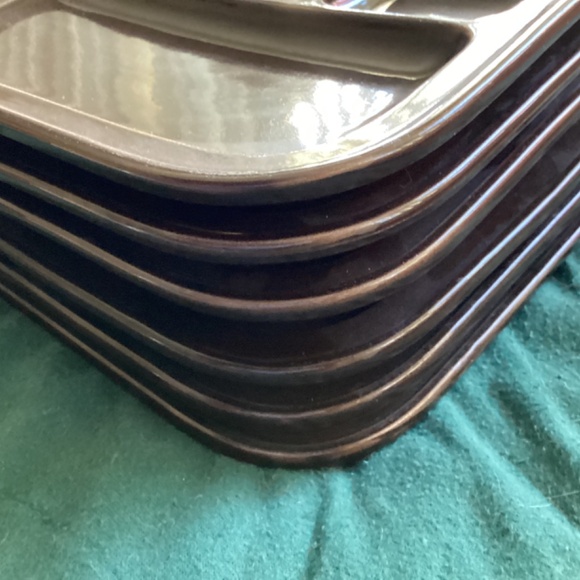 SET OF SIX VINTAGE DARK BROWN CERAMIC SQUARE SHAPED DIVIDED/FONDUE PLATES - Picture 9 of 10